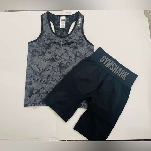 Gymshark Other - Gymshark Adapt And Flex Bundle
